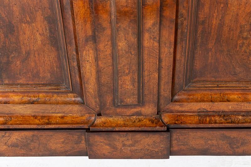 18Th Century Dutch Burr Walnut Cabinet-lee-wright-antiques-230710-122452-op-main-638259635593521504.jpg