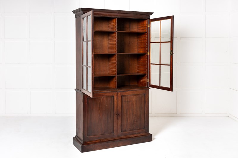 18Th Century George II English Mahogany Bookcase-lee-wright-antiques-230919-124421-op-copy1-main-638360797734526838.jpg