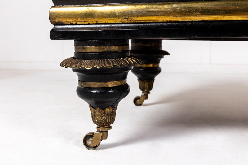19Th Century Regency Ebonised Chaise Longue-lee-wright-antiques-230919-141902-op-edit-copy1-main-638320323645110669.jpg