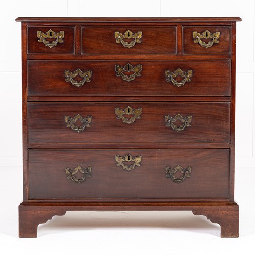 18Th Century George II Mahogany Chest Of Drawers