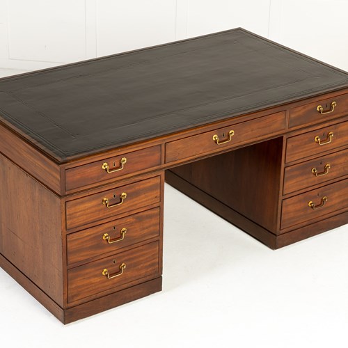 Large 18Th Century George III English Mahogany Partners Desk