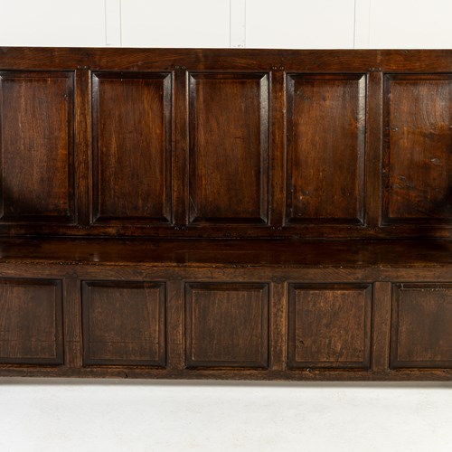 18Th Century English Oak Settle
