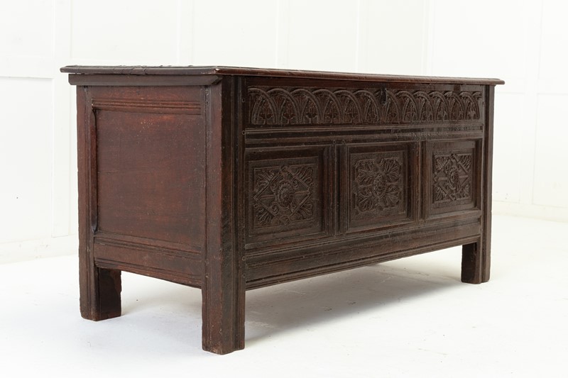 17th Century English Oak Coffer-lee-wright-antiques-2e9a0445-main-637643629438744784.jpg