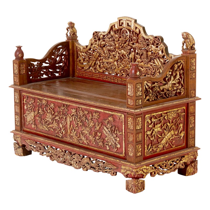 1940s Chinese Red Lacquer Carved Gilt Wood Bench-les-trois-garcons-879631-main-637701759442935505.jpg