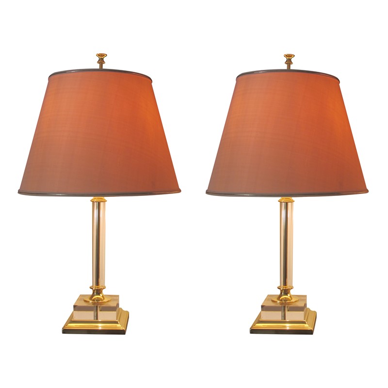 1970s Italian Pair of Large Lucite Table Lamps -les-trois-garcons-img-25442-main-637915044002774686.jpg
