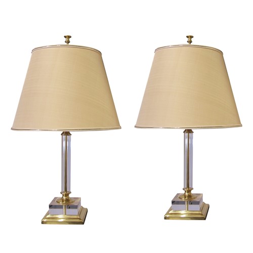 1970S Italian Pair Of Large Lucite Table Lamps 