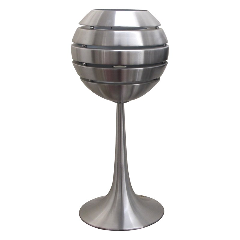 1990S Pair Of Large Aluminium Manhattan Table Lamps, Danish-les-trois-garcons-img-59651-main-638315874387747804.jpg
