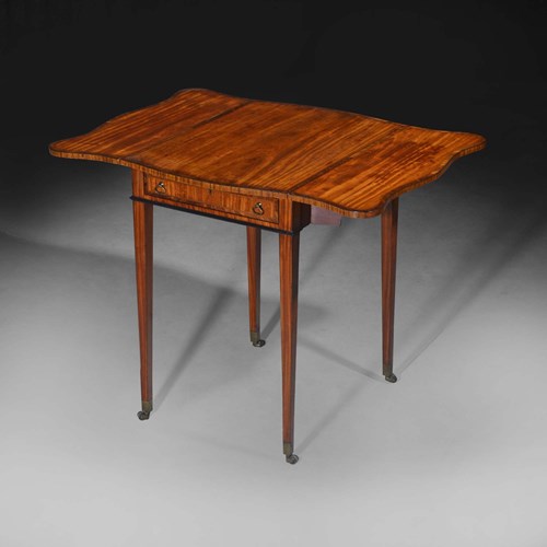 Hepplewhite Satinwood Serpentine Pembroke Table