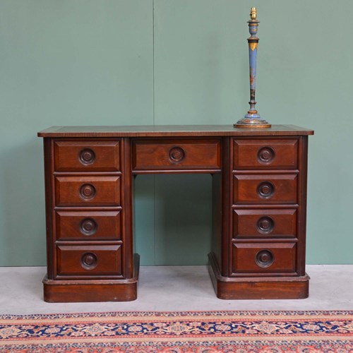 19Th Century Mahogany Desk Or Dressing Table
