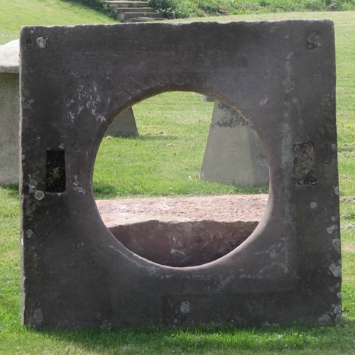 Antique stone oculus