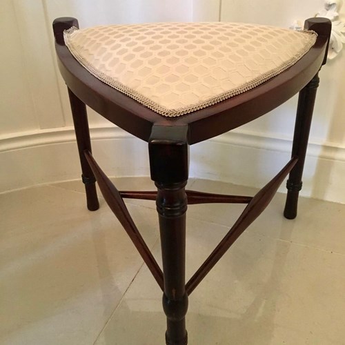 Antique Quality 19Th Century Victorian Mahogany Corner Stool