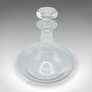 Vintage Full Bodied Red Wine Decant...