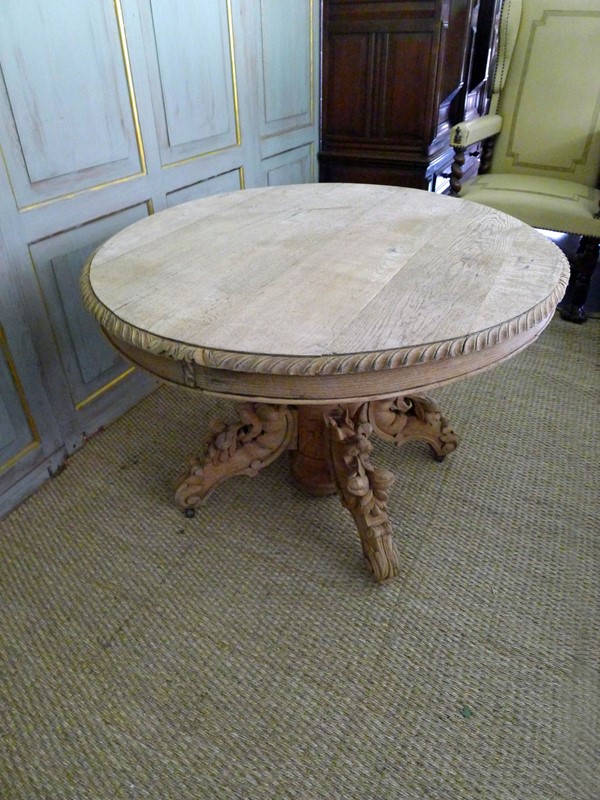 19th Century raw oak centre table.-loran-co-oak-centre-1-main-637294797664462511.jpg