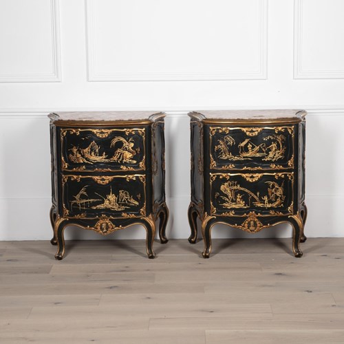 20Th Century Pair Of Italian Japanned Commodes