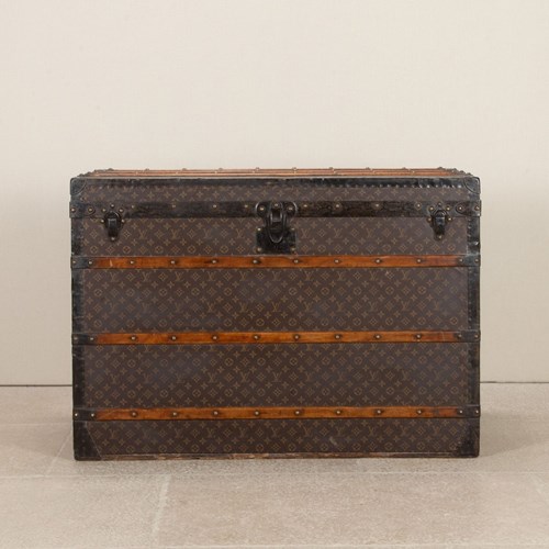 Early 20Th Century Louis Vuitton Courier Trunk