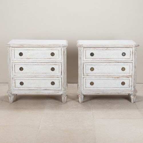 Pair Of Late 19Th Century Swedish Commodes In Gustavian Style