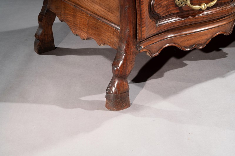  Mid 18th Century Louis Xv Chestnut Commode-loveday-sofa-table-6-large-main-637360328820489328.jpg