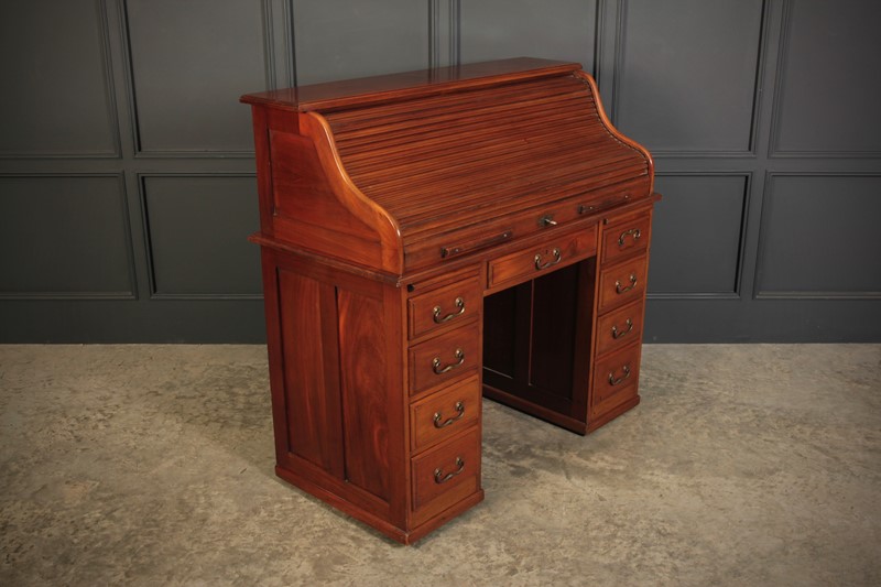 American Walnut Roll Top Desk-lt-antiques-fullsizeoutput-3195-main-637709198816687451.jpeg