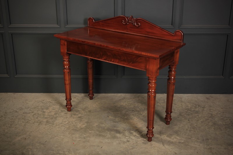 William IV Mahogany Side Table-lt-antiques-fullsizeoutput-3548-main-637797359548968411.jpeg