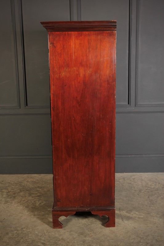 18Th Century Irish Tall Mahogany Chest Of Drawers-lt-antiques-fullsizeoutput-39dd-main-637863956386301234.jpeg