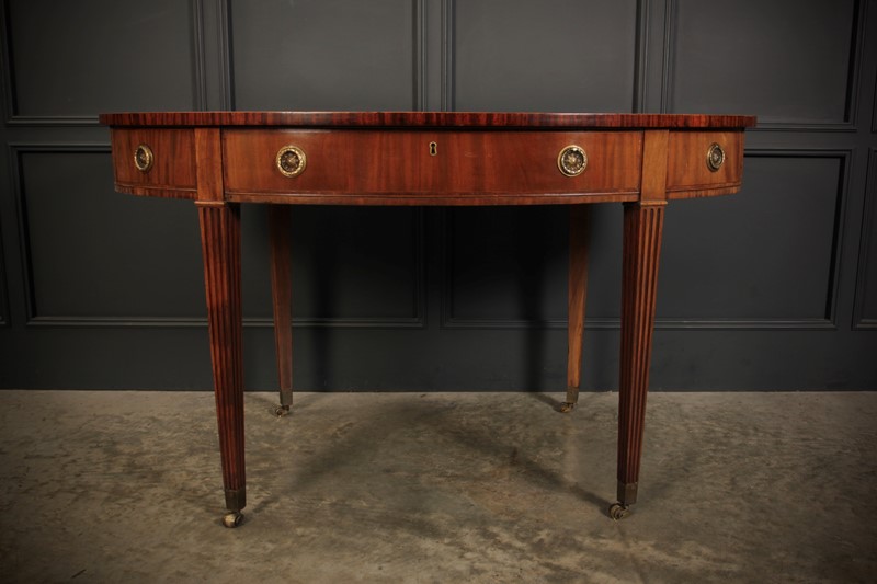 Fine & Rare 18th Century Oval Mahogany Rent Table-lt-antiques-fullsizeoutput-3f88-main-637988484568482795.jpeg