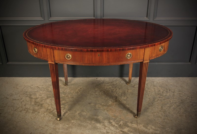 Fine & Rare 18th Century Oval Mahogany Rent Table-lt-antiques-fullsizeoutput-3f89-main-637988484594888345.jpeg
