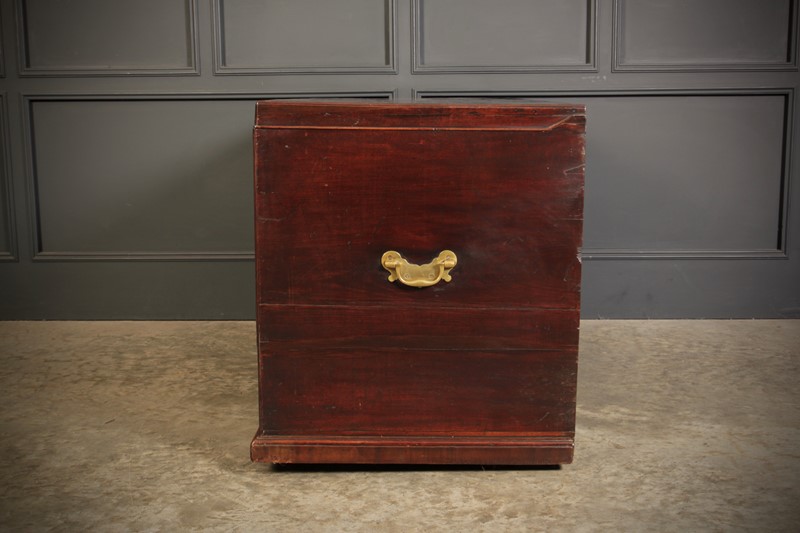 18th Century Rare Mahogany Mule Chest-lt-antiques-fullsizeoutput-40bc-main-638005634740902217.jpeg