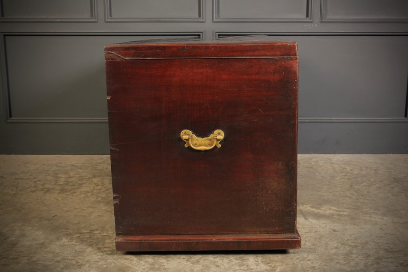 18th Century Rare Mahogany Mule Chest-lt-antiques-fullsizeoutput-40bf-main-638005634826525644.jpeg