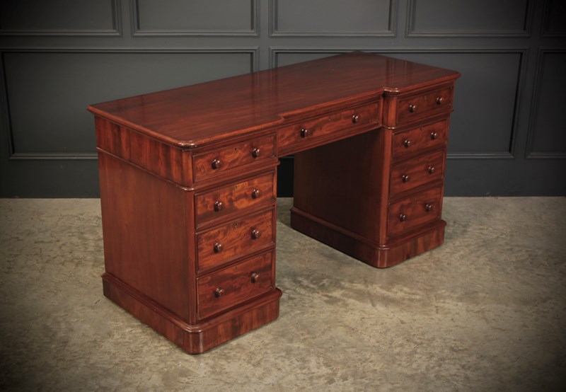 Victorian Mahogany Pedestal Desk-lt-antiques-fullsizeoutput-483a-main-638100696461460925.jpeg