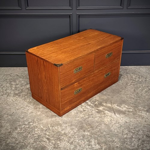 Low Teak Military Campaign Chest
