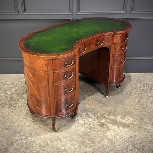 Edwardian Mahogany Kidney Shaped Desk