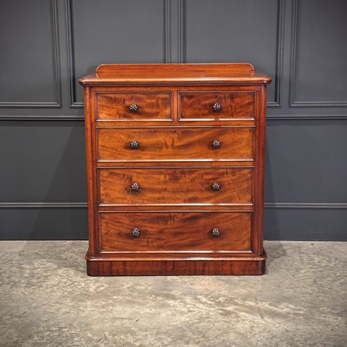 Victorian Mahogany Chest Of Drawers