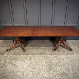 Mahogany Twin Pillar Extending Dini...