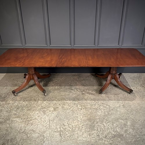 Mahogany Twin Pillar Extending Dining Table