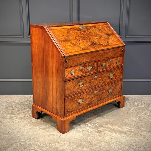 Queen Anne Figured Walnut Bureau