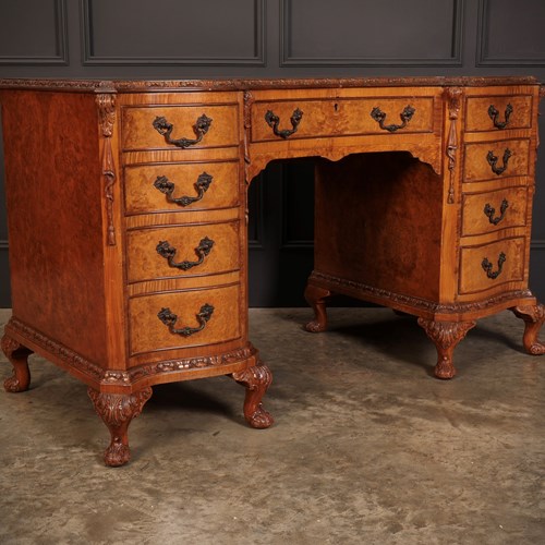 Queen Anne Style Burr Walnut Dressing Table/Desk