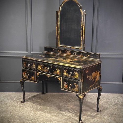 Chinoiserie Lacquered Dressing Table