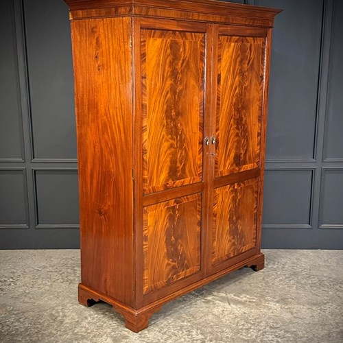 Georgian Style Mahogany Wardrobe
