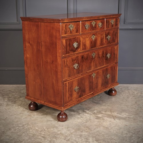 Queen Anne Walnut Chest Of Drawers