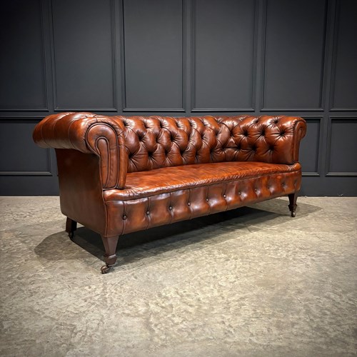 Victorian Buttoned Leather Chesterfield Sofa