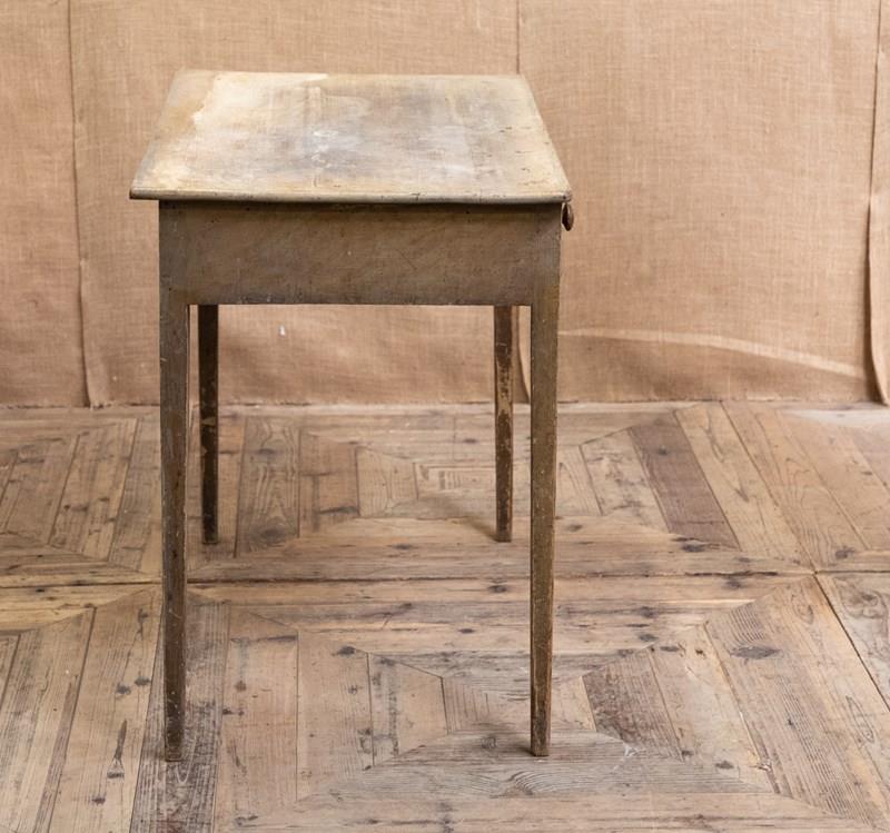 18Th Century Painted Pine Side Table-luke-arnold-antiques-20230815--b8a1987-main-638347912362377739.jpg