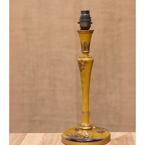 Gold Lacquered Chinoiserie Table Lamp