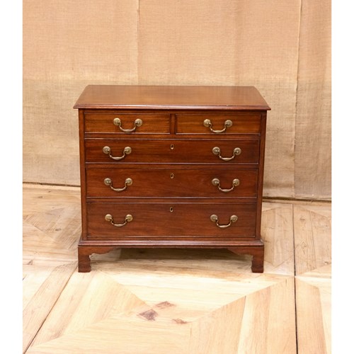 Small George III Mahogany Chest Of Drawers