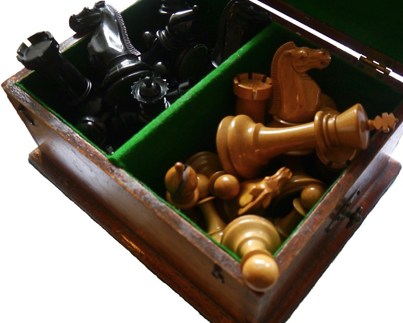 Fine Large Antique Staunton Chess Set-luke-honey-good-staunton-large-chess-set---1-1-main-637920096159701722.jpg