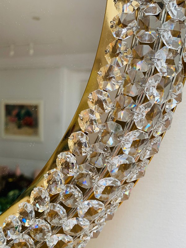 Palwa Backlit Mirror Surrounded By Crystals-lv-art-design-palwa-mirror-detail---copy---copy-main-637859671513814048.jpg