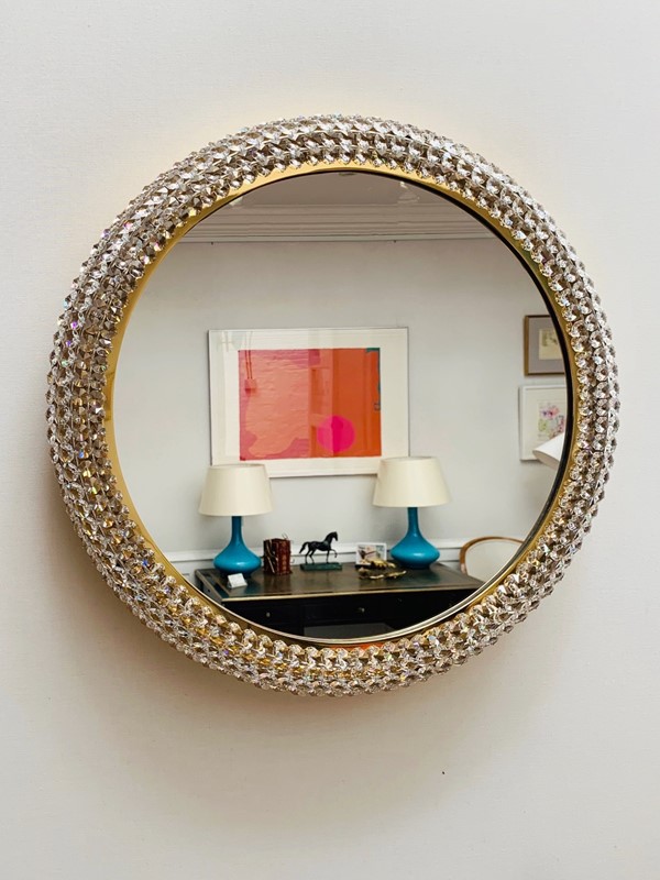 Palwa Backlit Mirror Surrounded By Crystals-lv-art-design-palwa-mirror-main-637859671002966390.jpg