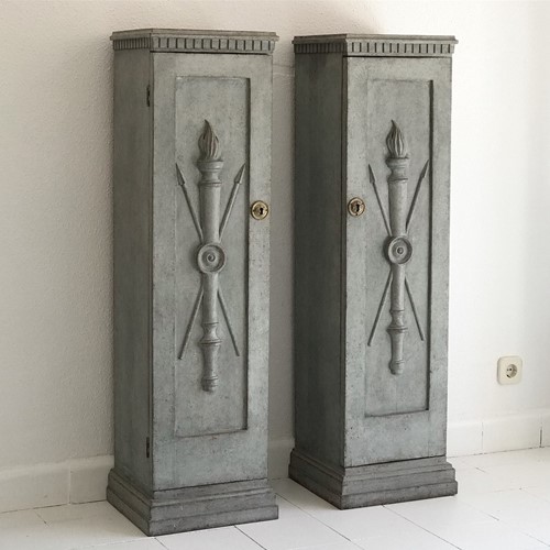 Swedish Gustavian Pair of Pedestals
