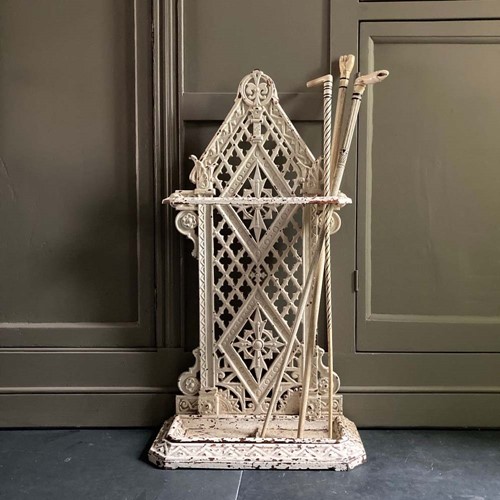 Victorian Gothic Revival Stick Stand