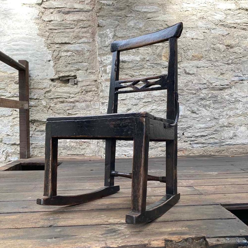 Antique Welsh child's rocking chair-marc-kitchen-smith-ks7411-img-3149-1000px-main-637737921937088696.jpg