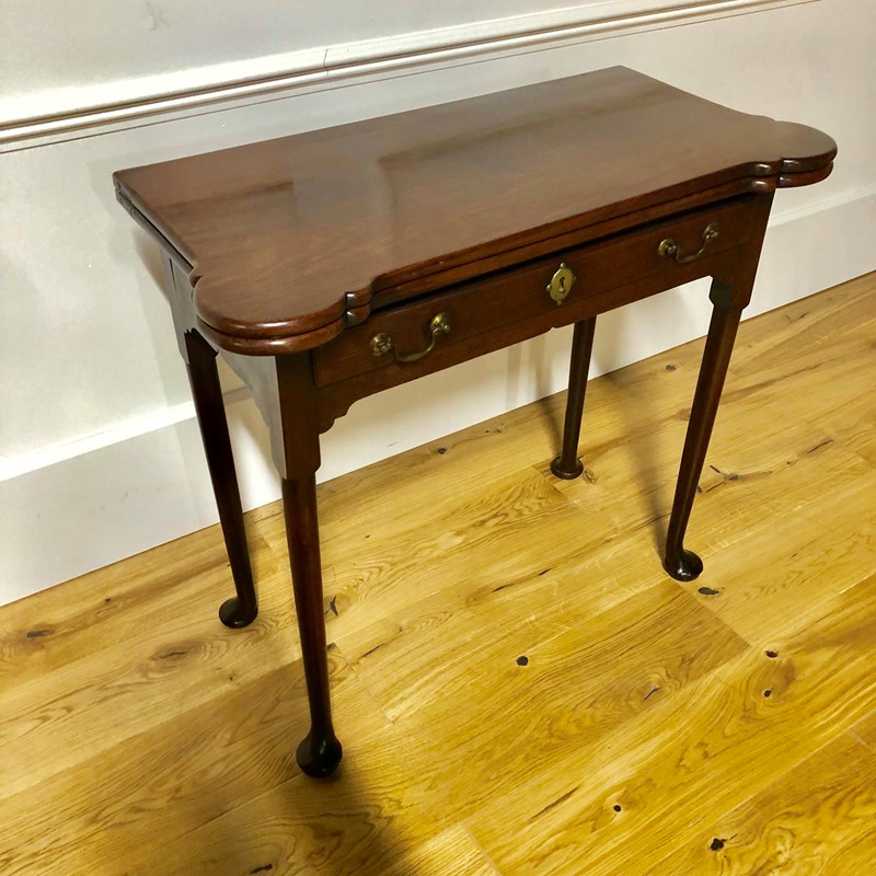 An English 18thC Mahogany sofa / games table -marchand-antiques-f664f465-a682-4279-a576-2930d8c1a263-main-636938805445040386.jpeg